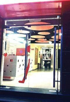 Pod Inn Beijing South Railway Station South Square Екстер'єр фото